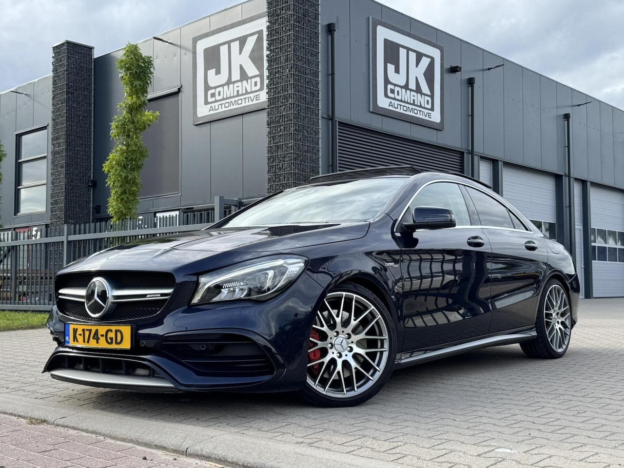 Mercedes-Benz CLA-Klasse - AMG 45 4MATIC | Kuipst | Pano | Memory | Keyless | VOL - AutoWereld.nl