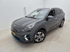 Kia e-Niro - EXECUTIVELINE 64KWH 3 FASEN/LEER/ACARPLAY/LED/FABRIEKSGARANTIE