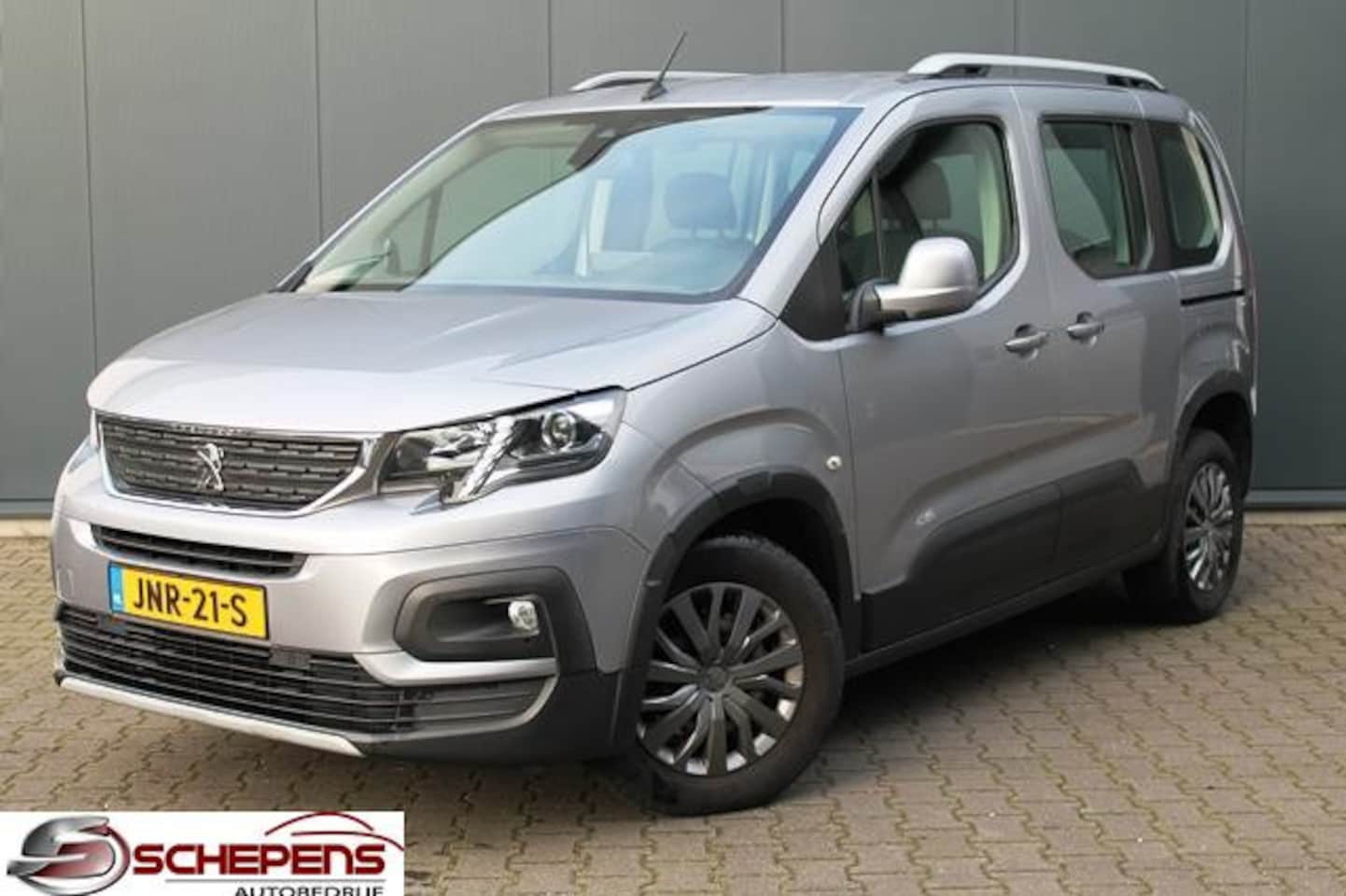 Peugeot Rifter - 1.2 Puretech Allure | Clima | Navi | Carplay - AutoWereld.nl