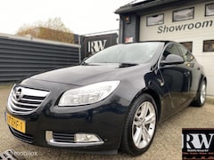 Opel Insignia - 1.6 TURBO Cosmo *NIEUWE APK* 180PK* TREKHAAK