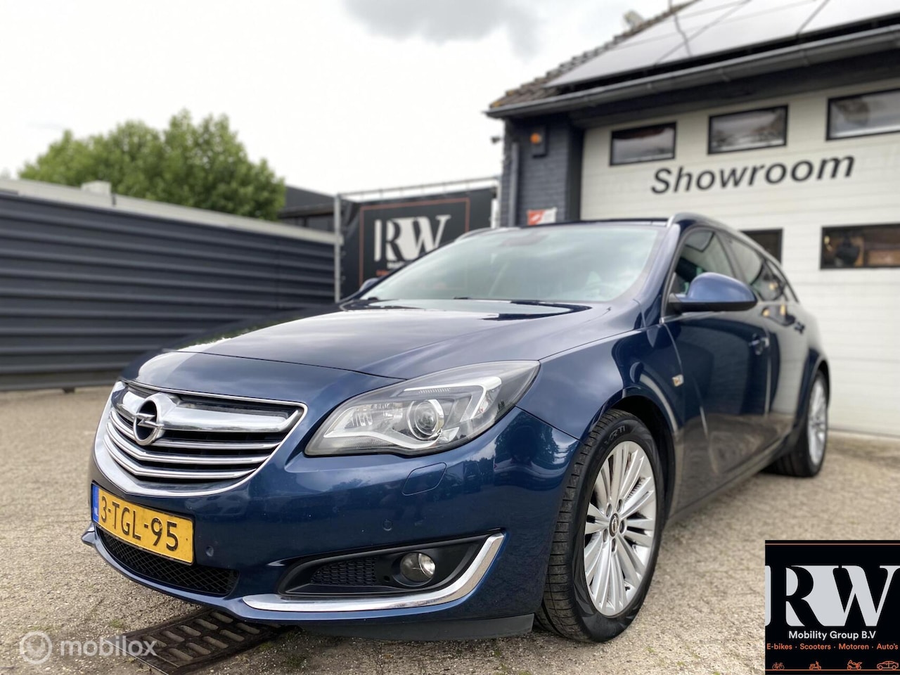 Opel Insignia Sports Tourer - 2.0 CDTI Cosmo 2.0 CDTI Cosmo, nieuwe APK - AutoWereld.nl