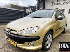 Peugeot 206 SW - 1.6-16V Griffe met APK 09-5202