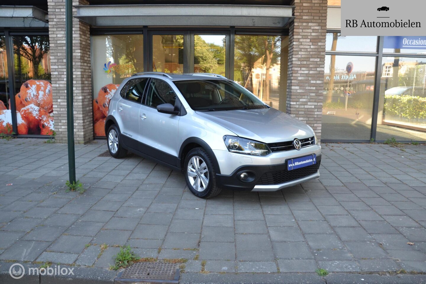 Volkswagen Polo - 1.2 TSI First Edition|106.262km|Stoelverw|AC - AutoWereld.nl