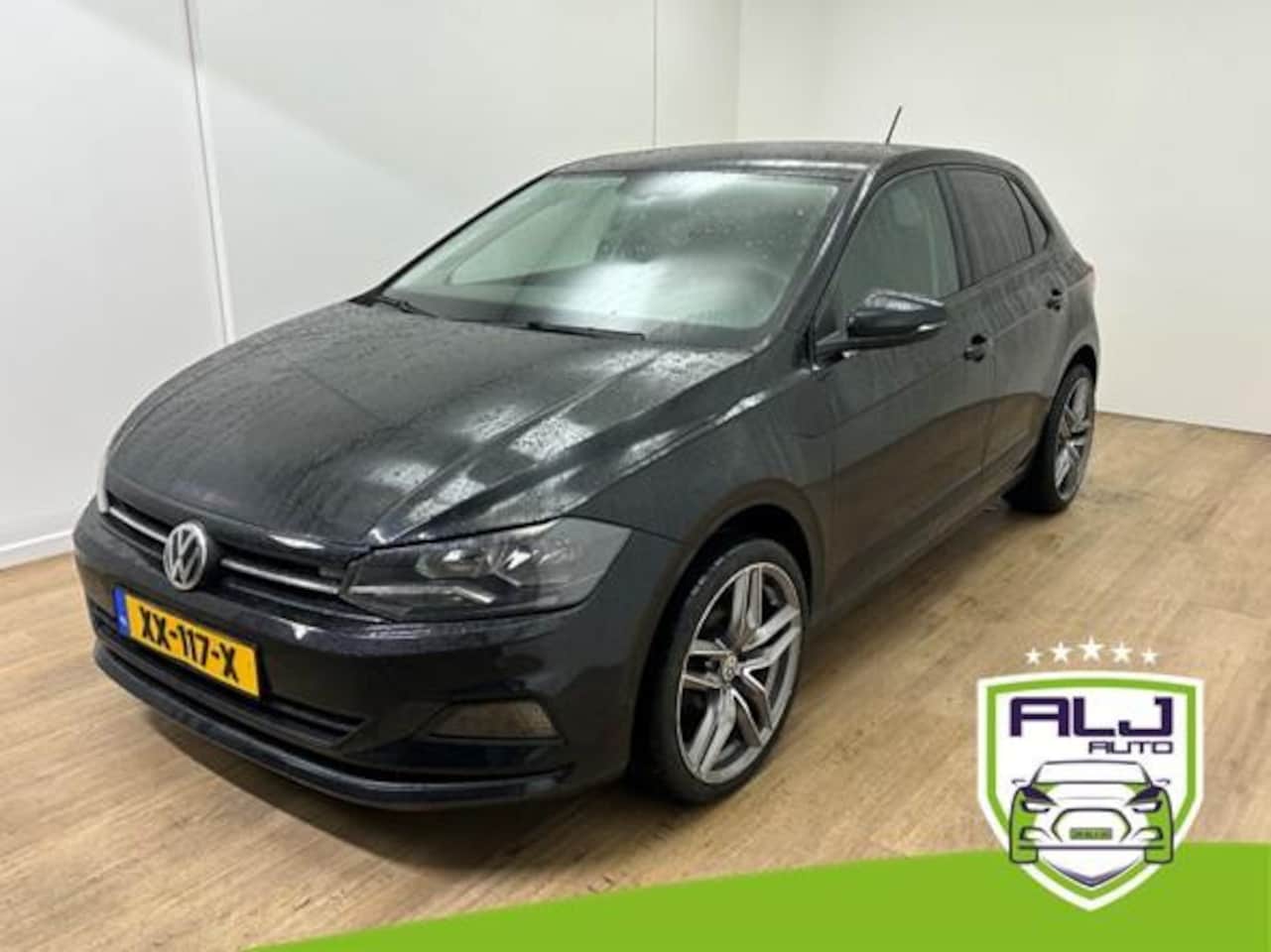 Volkswagen Polo - Occasion 1.0 TSI Comfortline | Zwart | Tweedehands Volkswagen Polo | Airco | Cruisecontrol - AutoWereld.nl