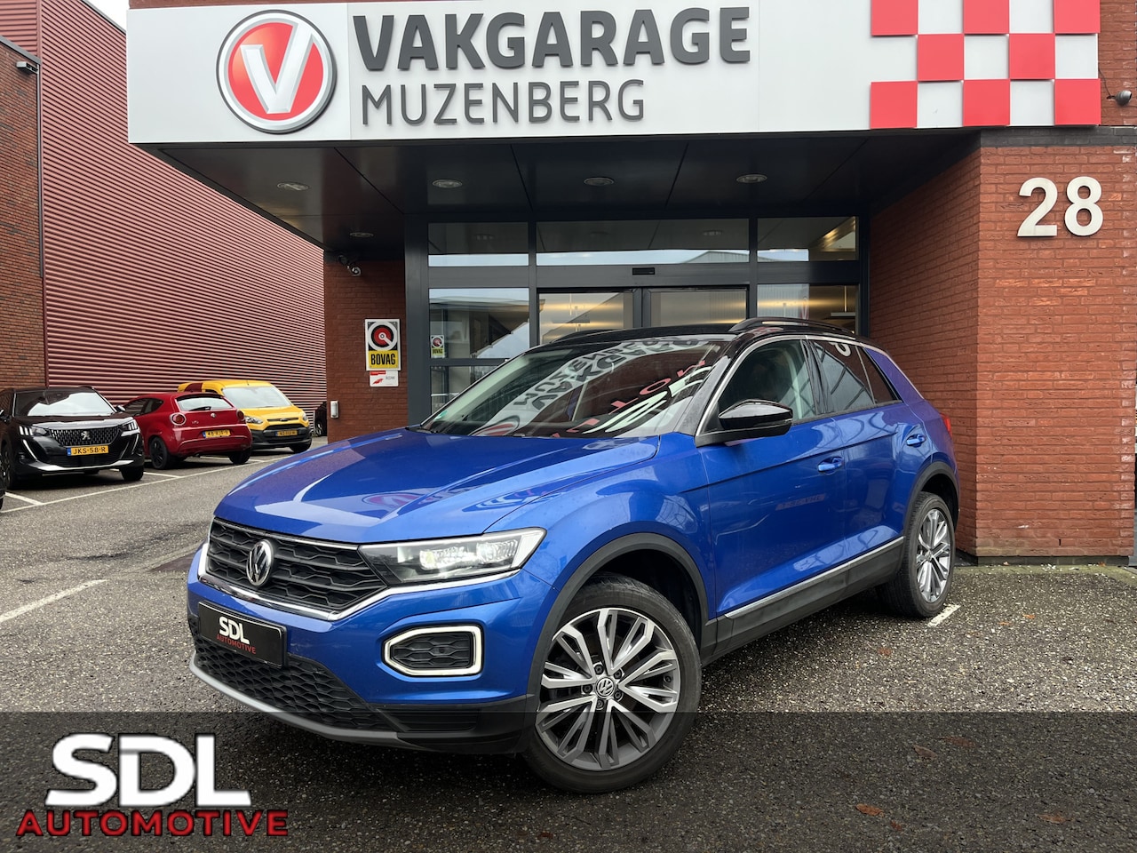 Volkswagen T-Roc - 1.5 TSI Sport // ADAPT. CRUISE // FULL LED // KEYLESS // DODEHOEK // VIRTUAL COCKPIT // CL - AutoWereld.nl