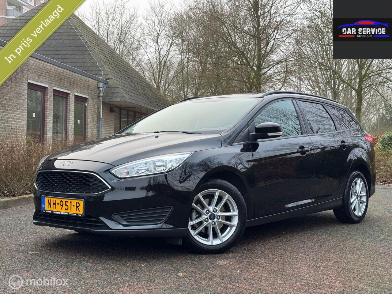 Ford Focus Wagon - 1.0 Titanium NAP NIEUW APK NETTE STAAT - AutoWereld.nl