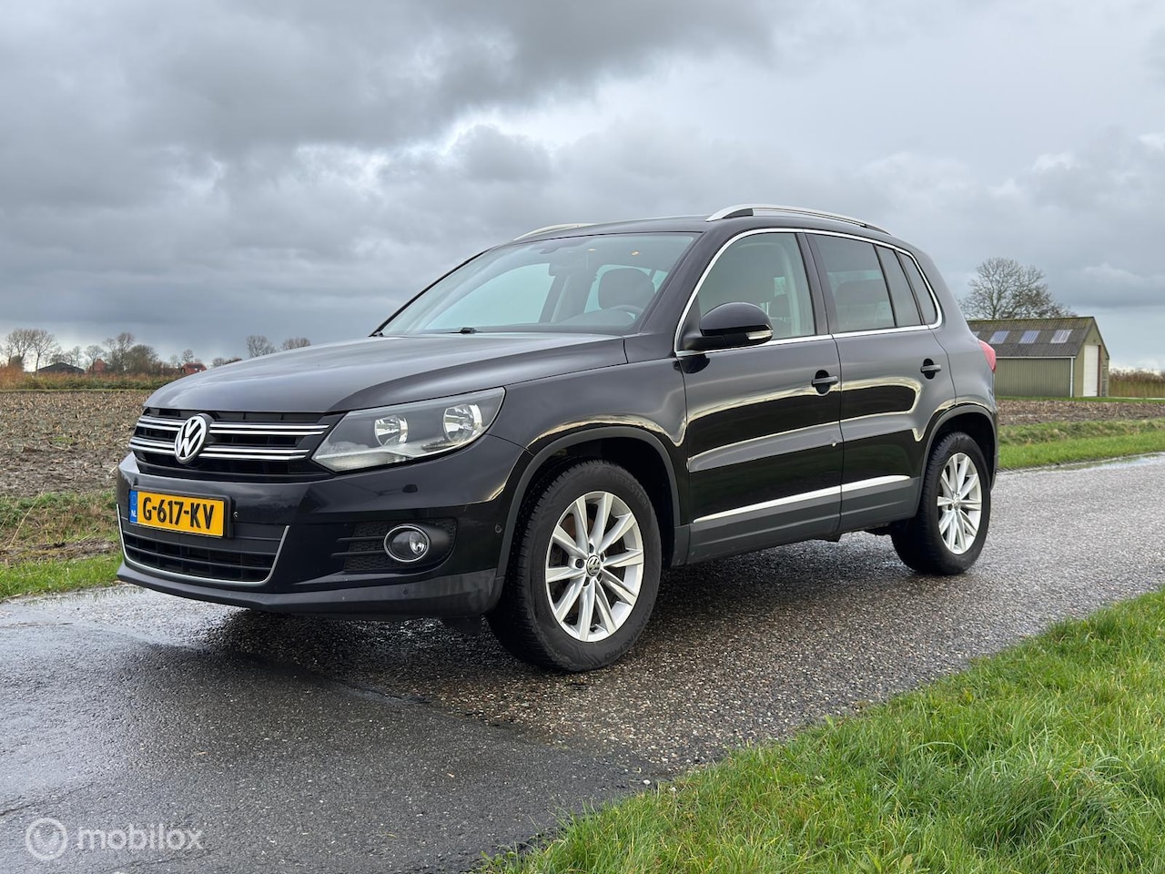 Volkswagen Tiguan - 2.0 TDI R-Line Edition 1800 trekgewicht - AutoWereld.nl