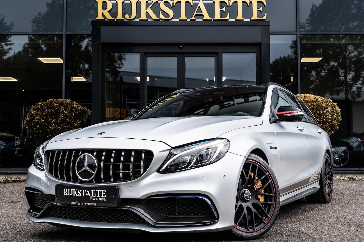 Mercedes-Benz C-klasse Estate - AMG C63 S Edition 1|PANO|KERAMISCH - AutoWereld.nl