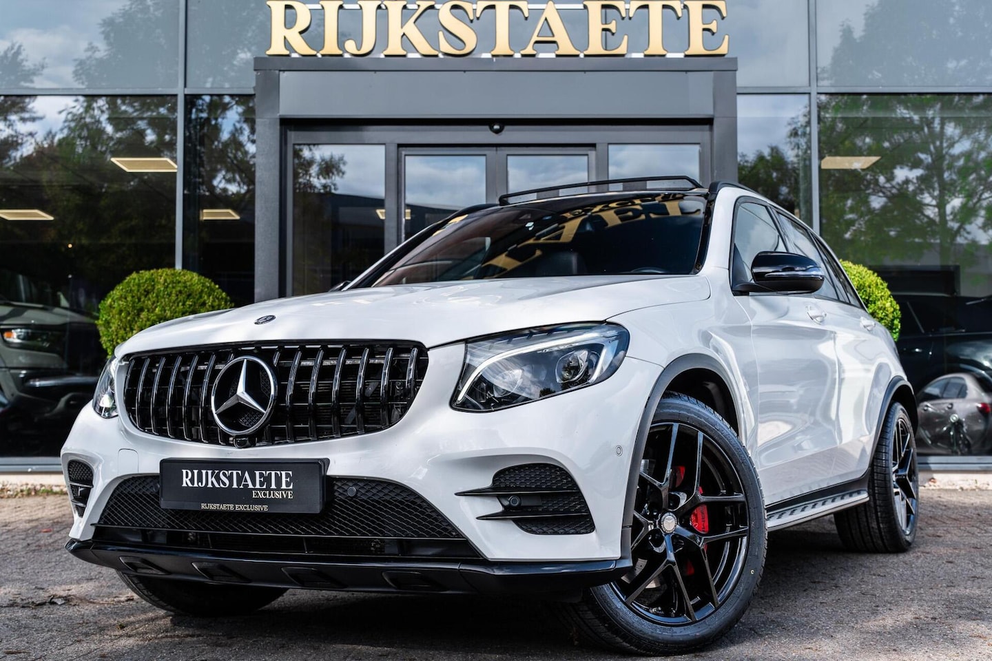 Mercedes-Benz GLC-klasse - AMG 43 4MATIC|PANO|MEMORY|BURMESTER|20'' - AutoWereld.nl
