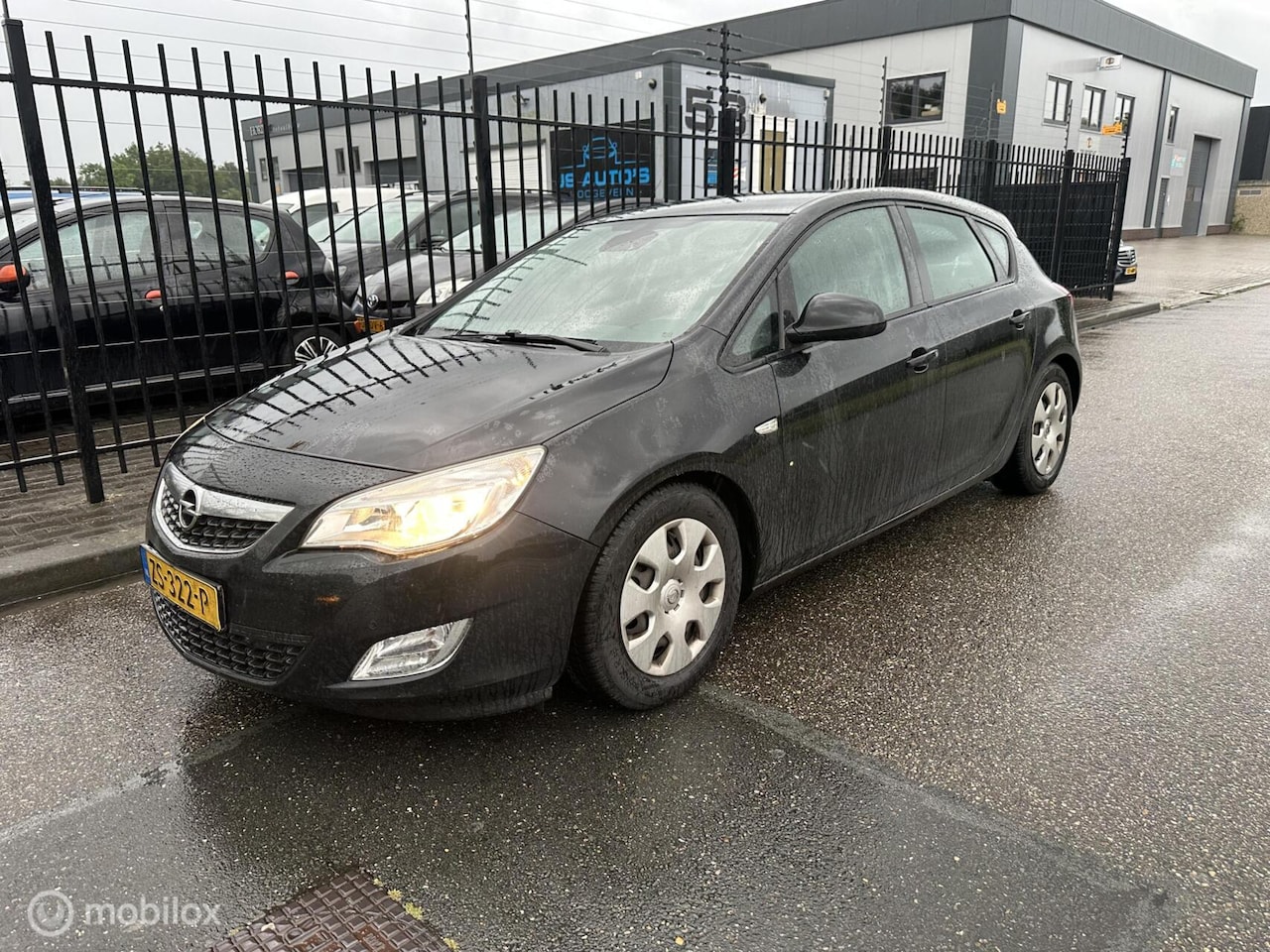Opel Astra - 1.4 Turbo Edition koppaking lek - AutoWereld.nl