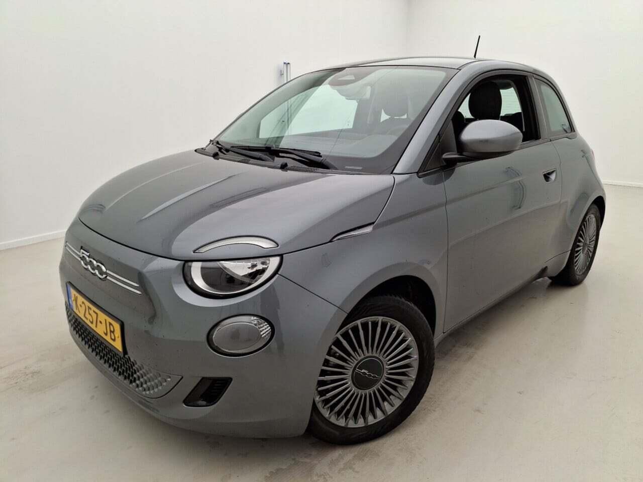 Fiat 500 - ICON 42KWH/NAV/PDC/LMV - AutoWereld.nl