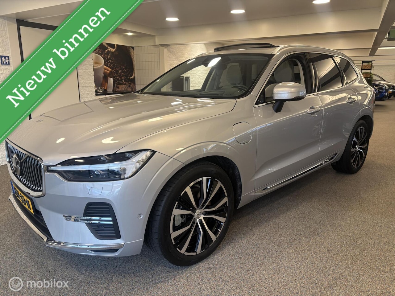 Volvo XC60 - 2.0 T6 Plug-in hybrid AWD Ultimate Chrome - AutoWereld.nl