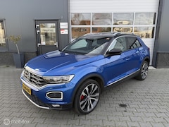 Volkswagen T-Roc - 2.0 TSI 4Motion Sport / Pano / ACC / DCC