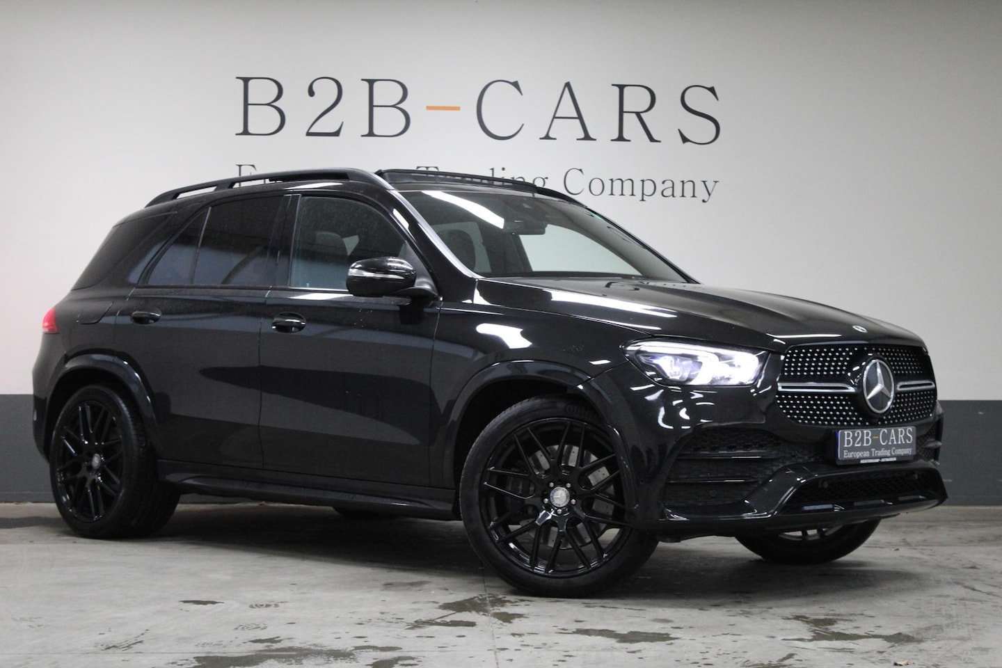 Mercedes-Benz GLE-Klasse - 450 4MATIC AMG Pakket - Panorama - Lederen Bekleding - Trekhaak - AutoWereld.nl