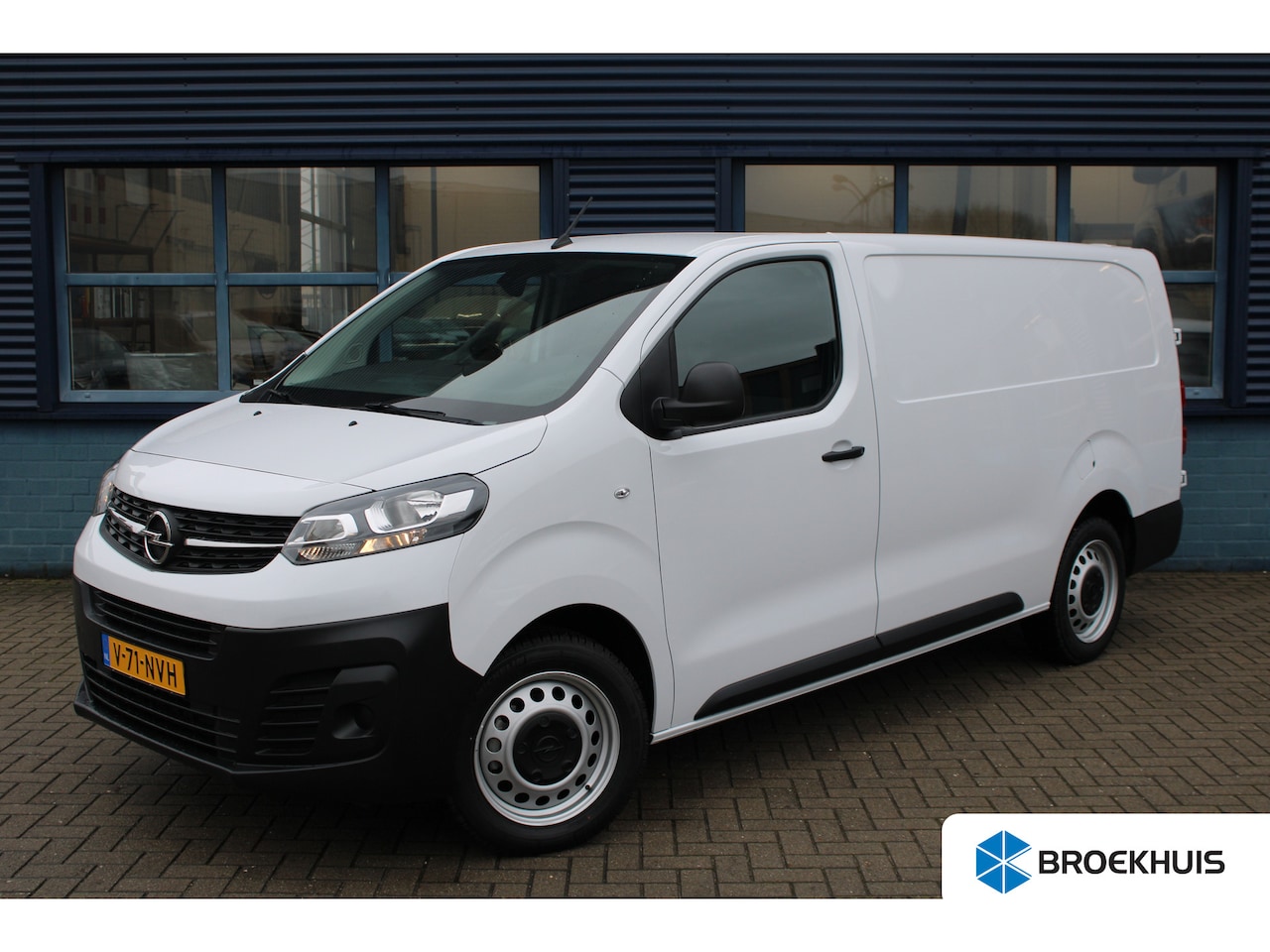 Opel Vivaro - L3 2.0 BlueHDI 145 PK NIEUW EN GEEN BPM!!! | BETIMMERING LAADRUIMTE | ALL SEASON BANDEN | - AutoWereld.nl