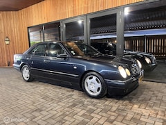 Mercedes-Benz E-klasse - 300 Turbodiesel TD Avantgarde