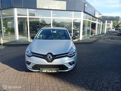 Renault Clio - NIEUWSTAAT VAN 1e EIGENAAR NWE APK 1.2 TCe LIMITED EDITION