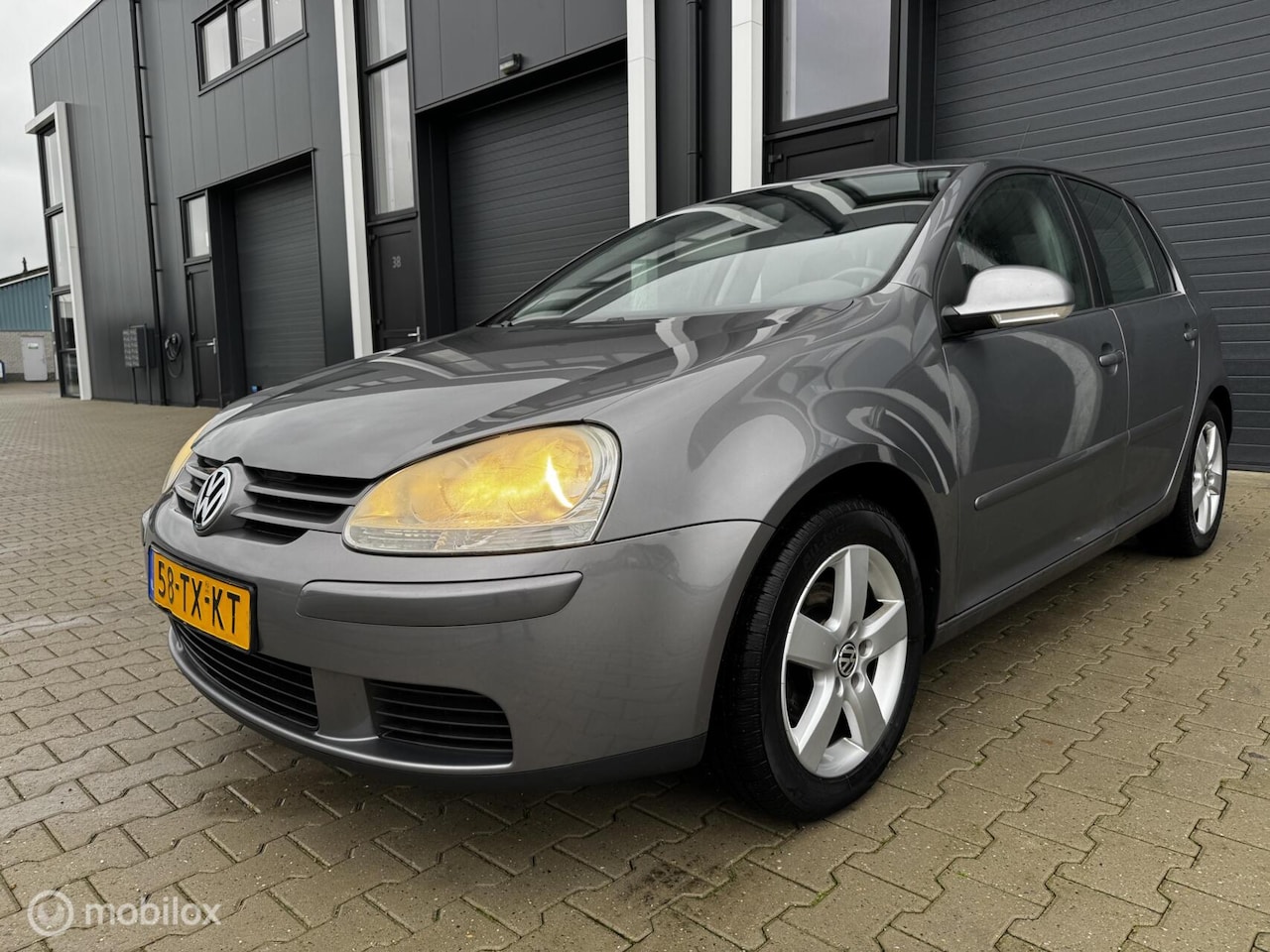 Volkswagen Golf - 1.6 FSI Optive 3 1.6 FSI Optive 3 - AutoWereld.nl