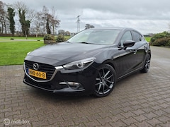 Mazda 3 - 3 2.0 SkyActiv-G 120 GT-M/AUTOMAAT/NAVI/18 INCH