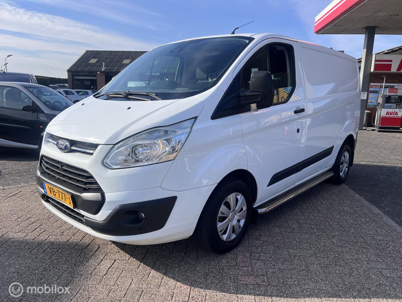 Ford Transit Custom - 250 2.2 TDCI L1H1 Base 250 2.2 TDCI L1H1 Base - AutoWereld.nl