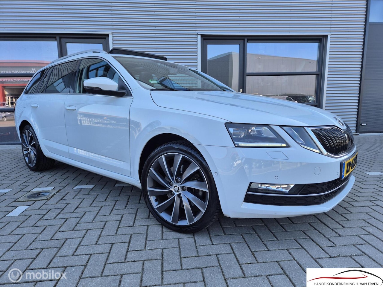 Skoda Octavia Combi - 2.0 TFSI RS 1E EIGENAAR INCL BTW - AutoWereld.nl