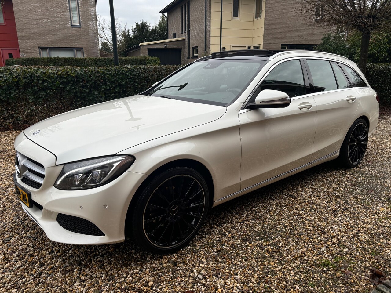 Mercedes-Benz C-klasse Estate - 180 Ambition | PANO | CARPLAY | - AutoWereld.nl