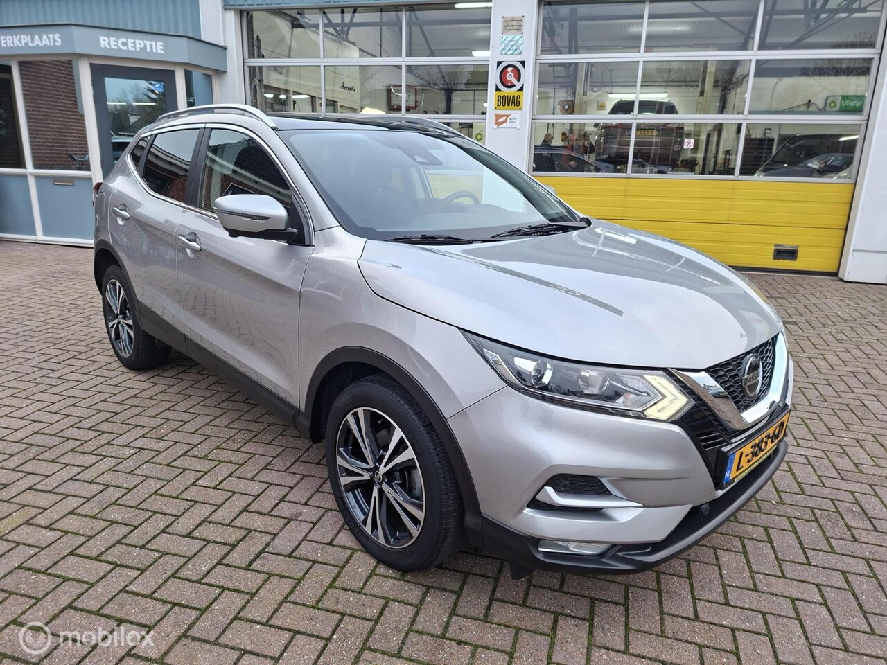Nissan Qashqai - 1.3 DIG-T Design Edition 1.3 DIG-T Design Edition - AutoWereld.nl