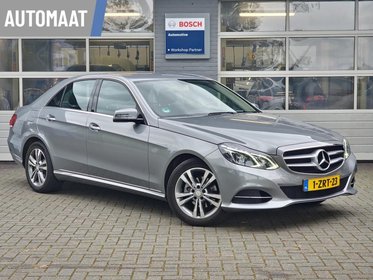 Mercedes-Benz E-klasse - 200 Ambition Avantgarde 184PK|Automaat|LED|PDC|Navi|half-leder| - AutoWereld.nl