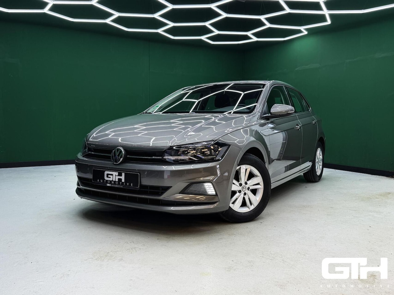 Volkswagen Polo - 1.0 TSI Cruise | Sensoren | Stoelverwarming - AutoWereld.nl