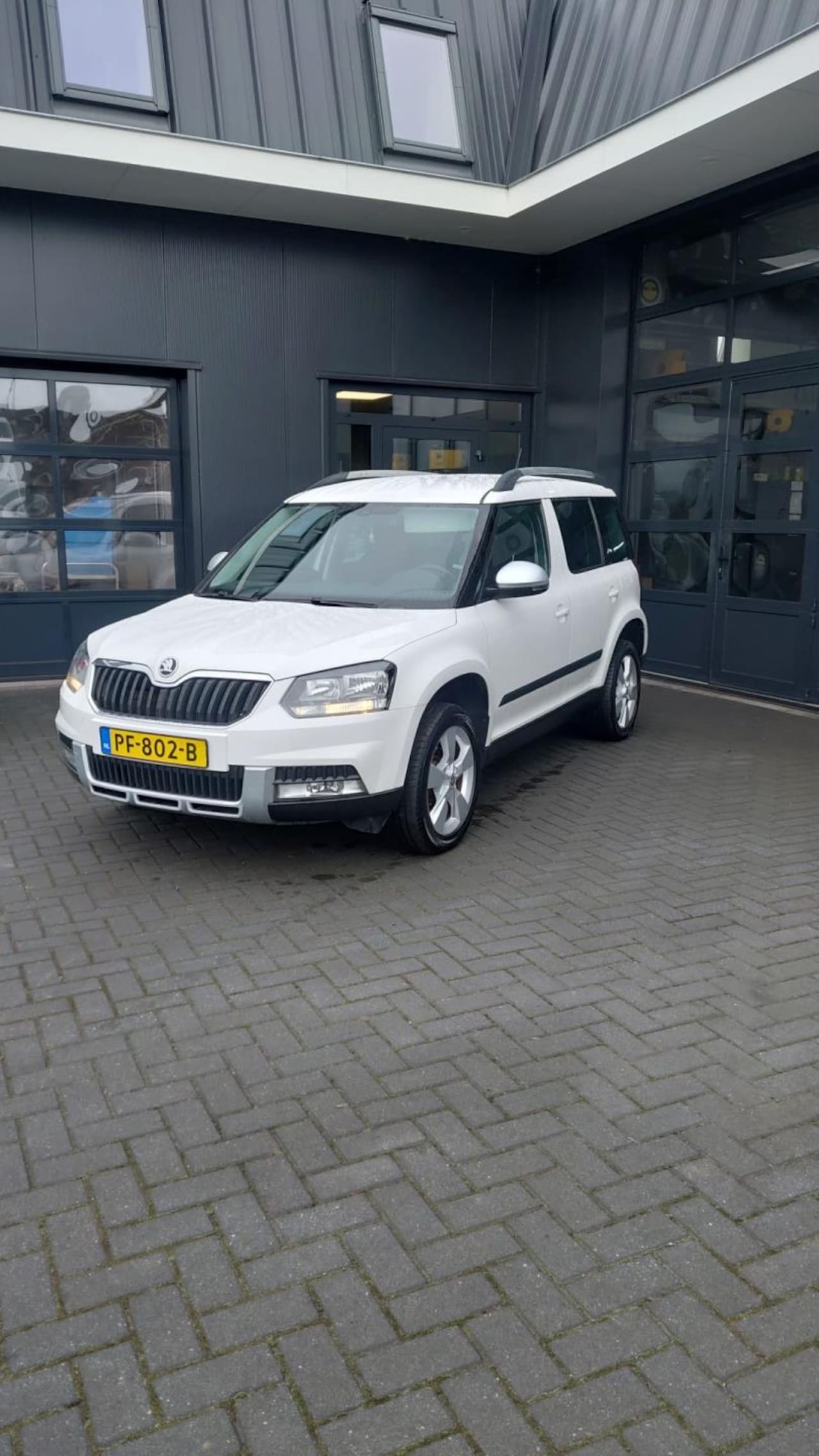 Skoda Yeti - 1.2 TSI Greentech JOY 1.2 TSI Greentech JOY - AutoWereld.nl