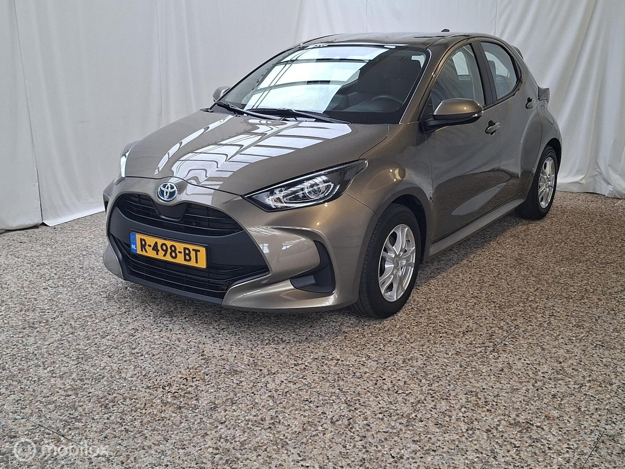 Toyota Yaris - 1.5 Hybrid Active 1.5 Hybrid Active - AutoWereld.nl