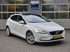 Volvo V40 - 2.0 T3 Dynamic Edition|Trekhaak|Pano||leder|H&D|LED|18-inch|Camera|