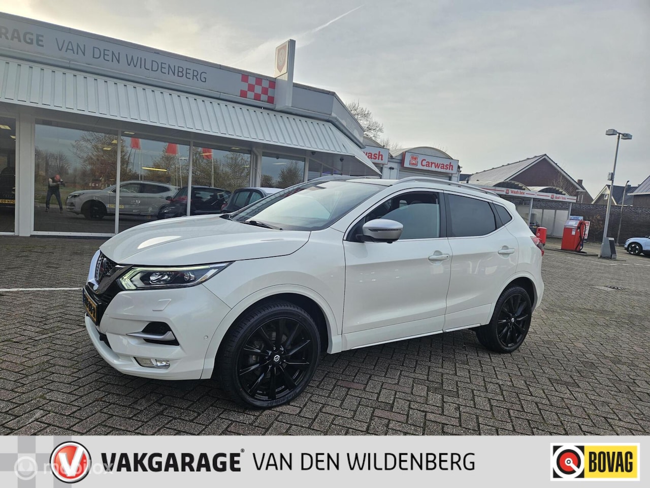 Nissan Qashqai - 1.3 DIG-T Tekna + - AutoWereld.nl