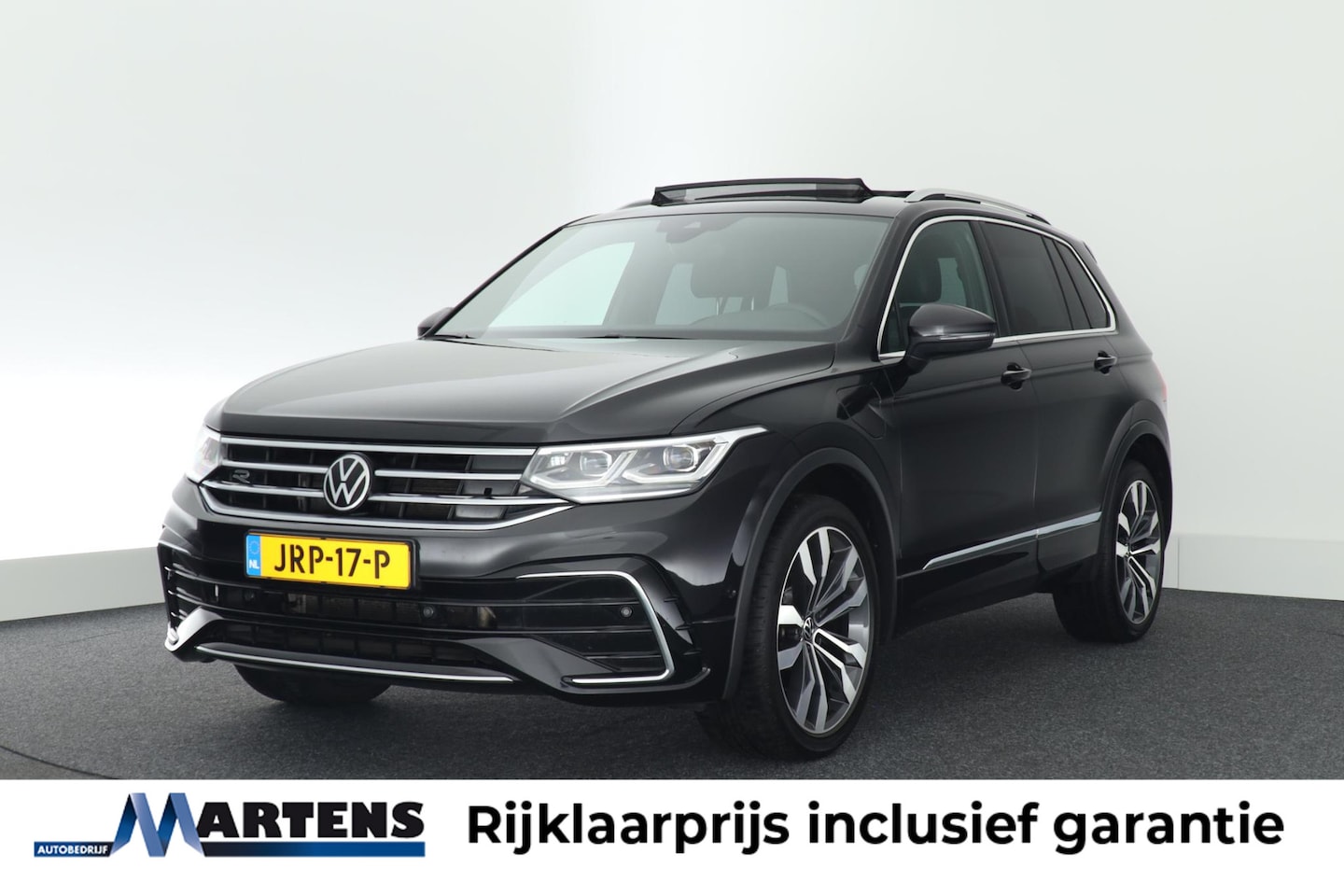 Volkswagen Tiguan - 1.4 TSI 245pk eHybrid R-Line Business+ Trekhaak Camera Stoelverwarming Keyless Virtual Coc - AutoWereld.nl