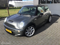 MINI Cooper S - 1.6 S. Pano dak / airco. APK sept 2026