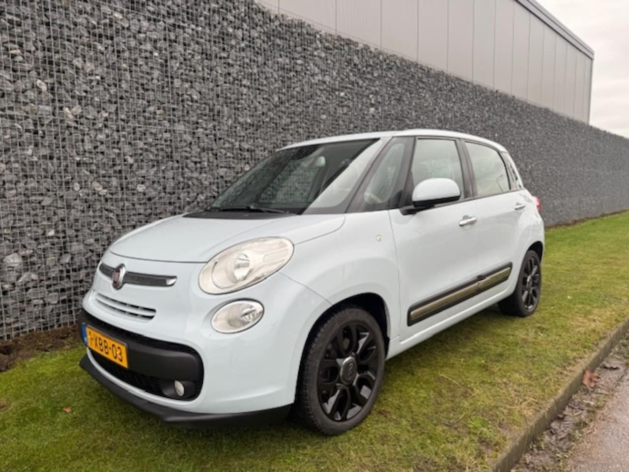 Fiat 500 L - 1.4-T-Jet Lounge Panorama Cruise - AutoWereld.nl