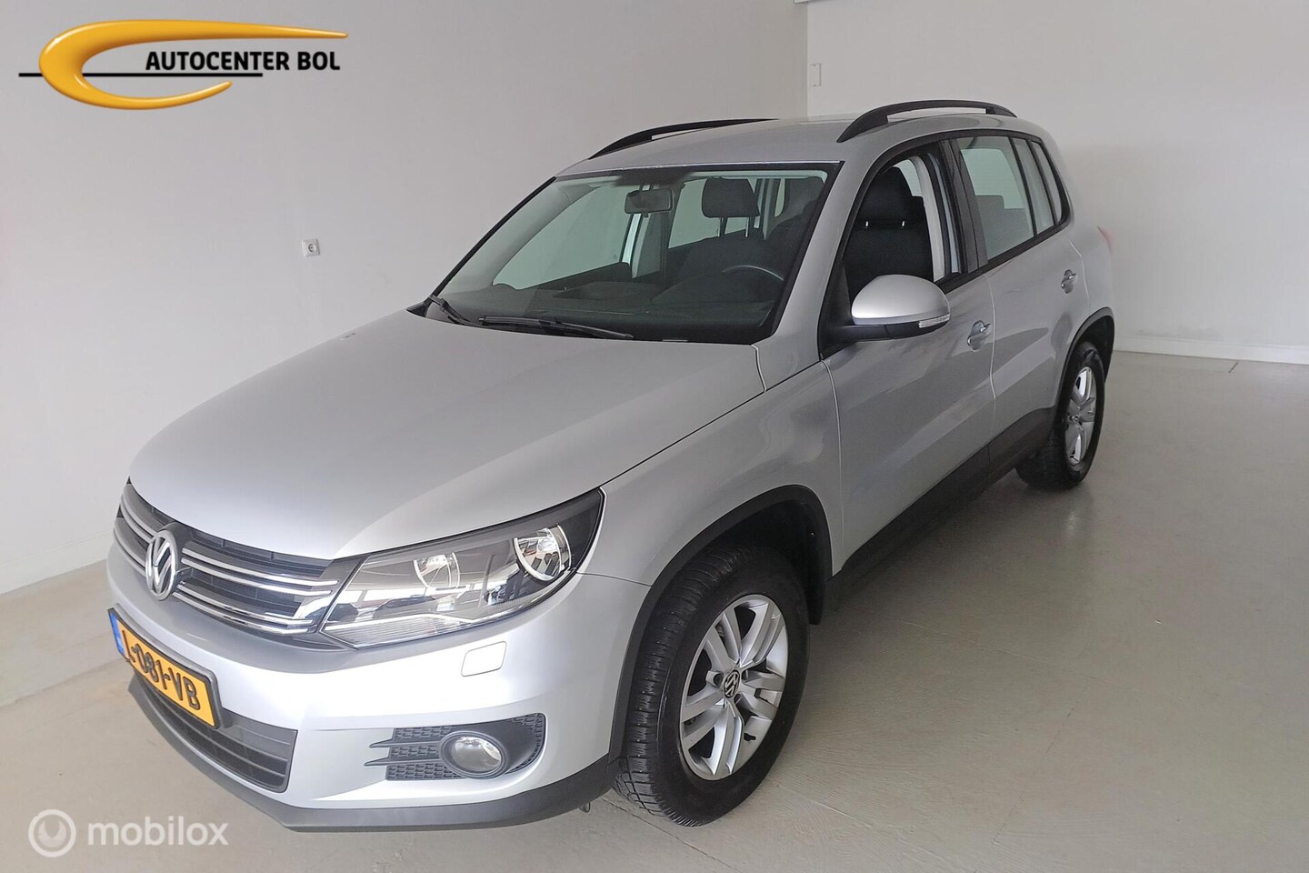 Volkswagen Tiguan - 1.4 TSI Cruise C|Clim C|El ramen - AutoWereld.nl