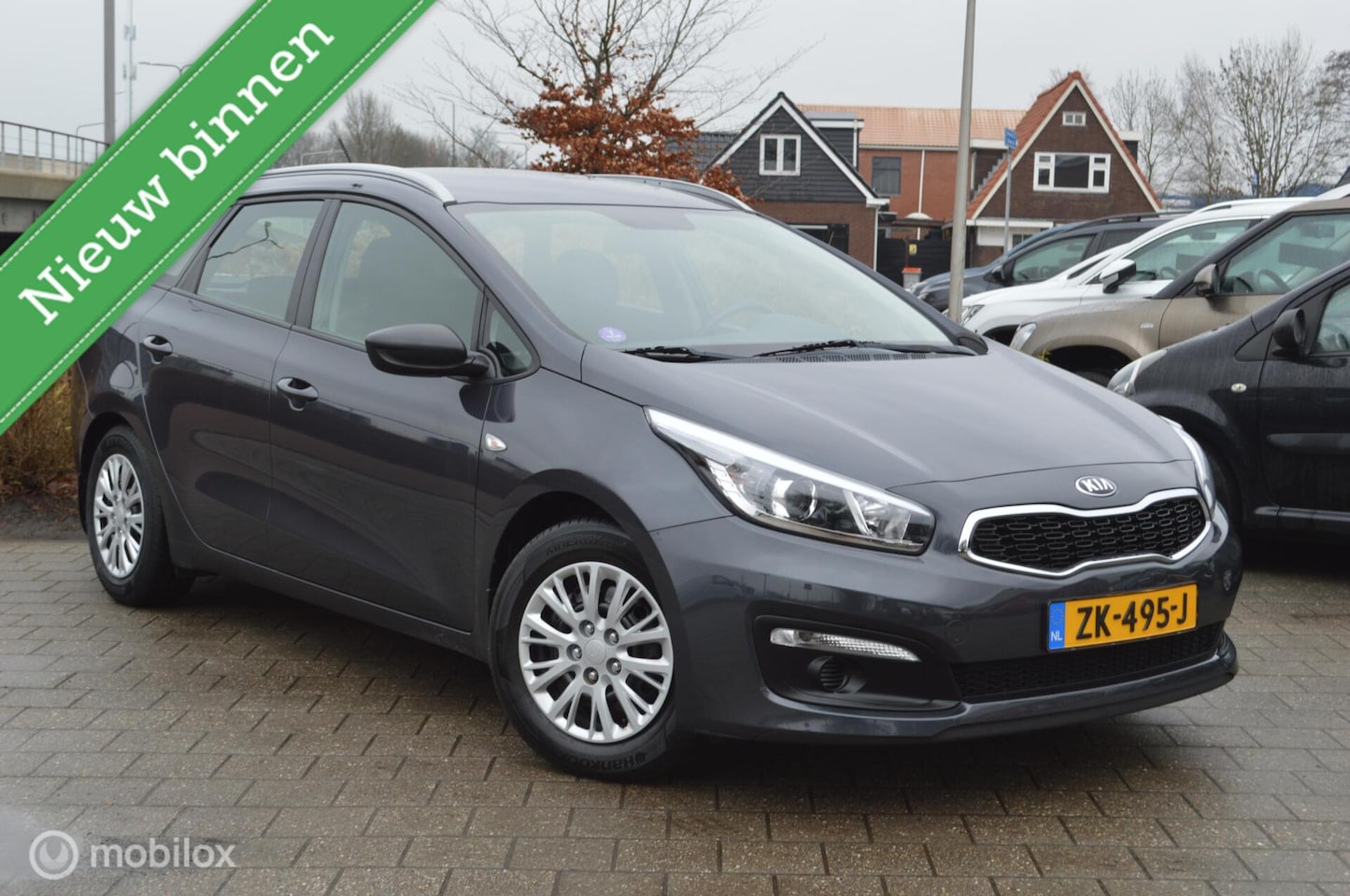 Kia Cee'd Sportswagon - 1.6 GDI 135pk Comfort | Trekhaak | 83.000km - AutoWereld.nl