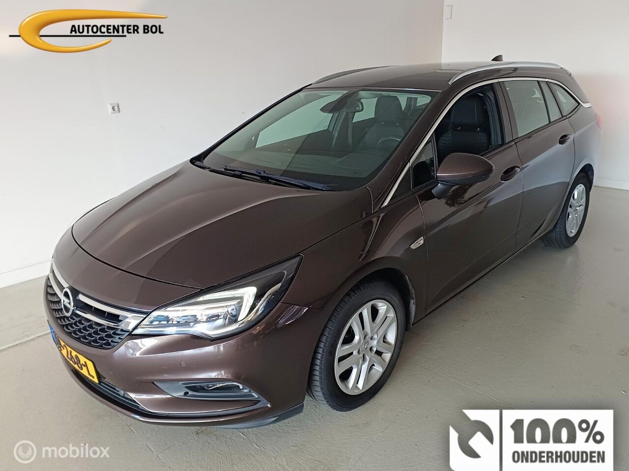 Opel Astra Sports Tourer - 1.4 Automaat Heel veel opties. - AutoWereld.nl