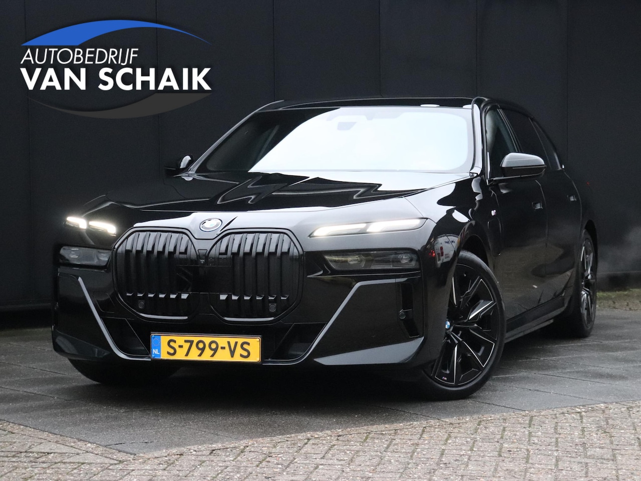 BMW 7-serie - 750e xDrive | M-SPORT PAKKET | SKY-LOUNGE | LEDER FULL OPTIONS !!! - AutoWereld.nl