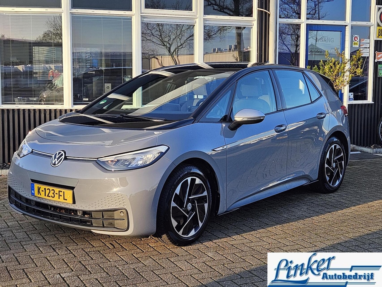 Volkswagen ID.3 - First 58 kWh TREKH STOELVERW RIJKLAAR - AutoWereld.nl