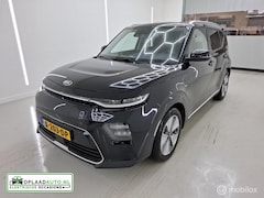 Kia e-Soul - DynamicLine 39.2 kWh | 3-Fase | Soh 100% | Nap