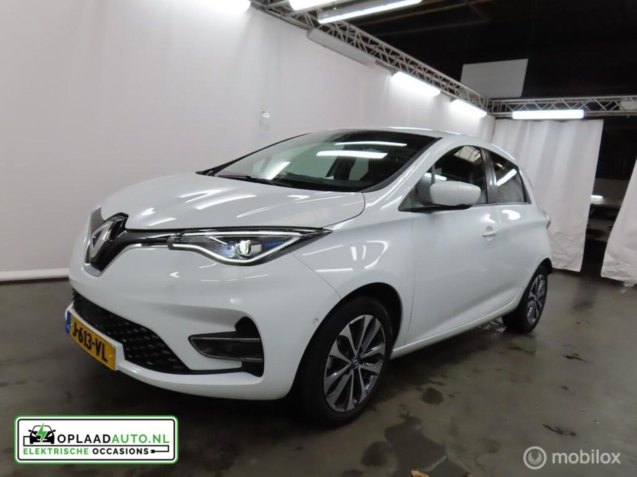Renault Zoe - R135 Intens 52 kWh | koop accu | CCS | Soh 90,5% - AutoWereld.nl