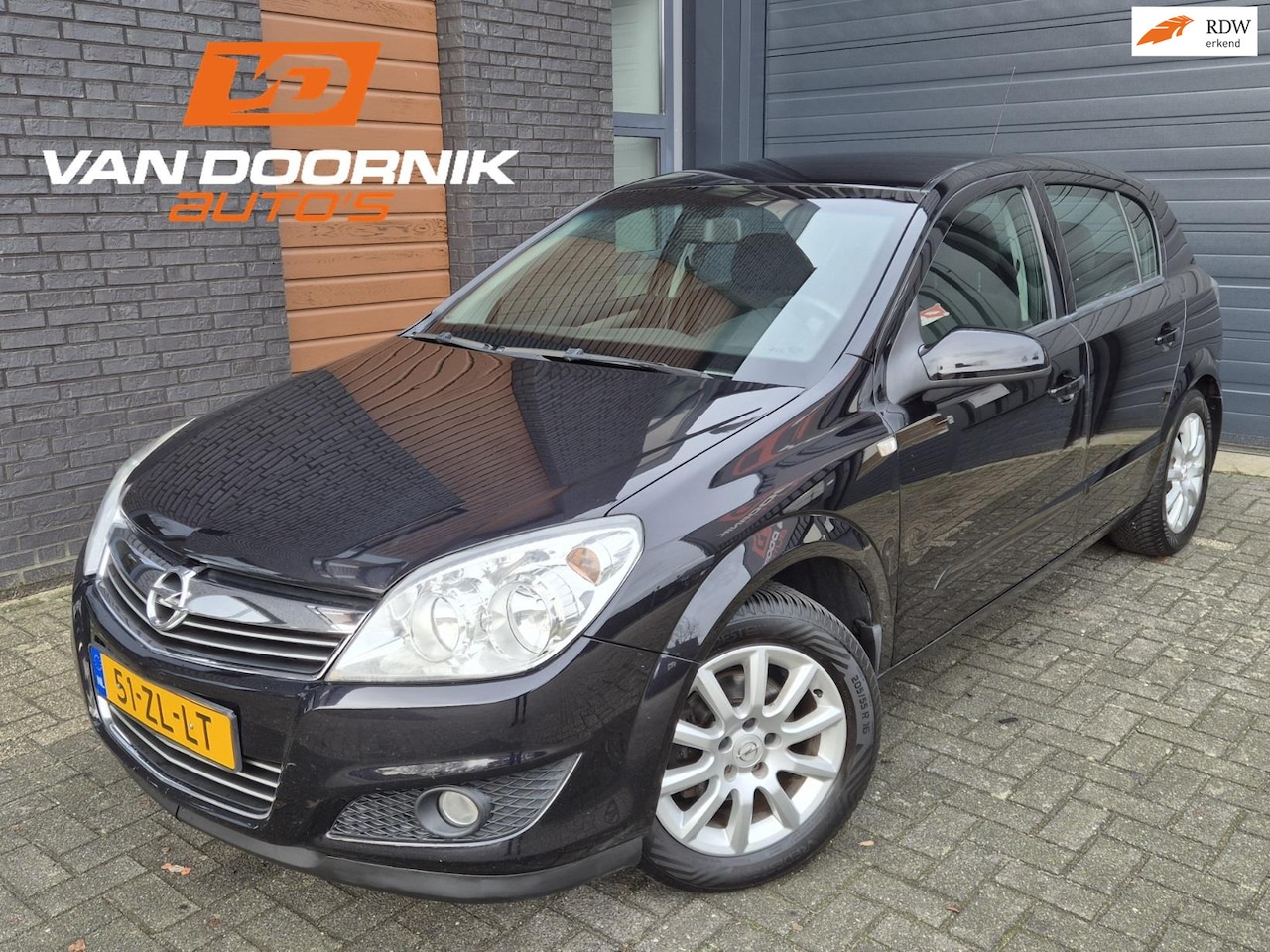 Opel Astra - 1.8 Temptation 140PK/Airco/Nieuwe Koppeling!/Nieuwe APK! - AutoWereld.nl
