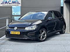Volkswagen Golf - 1.0 TSI Highline Business R