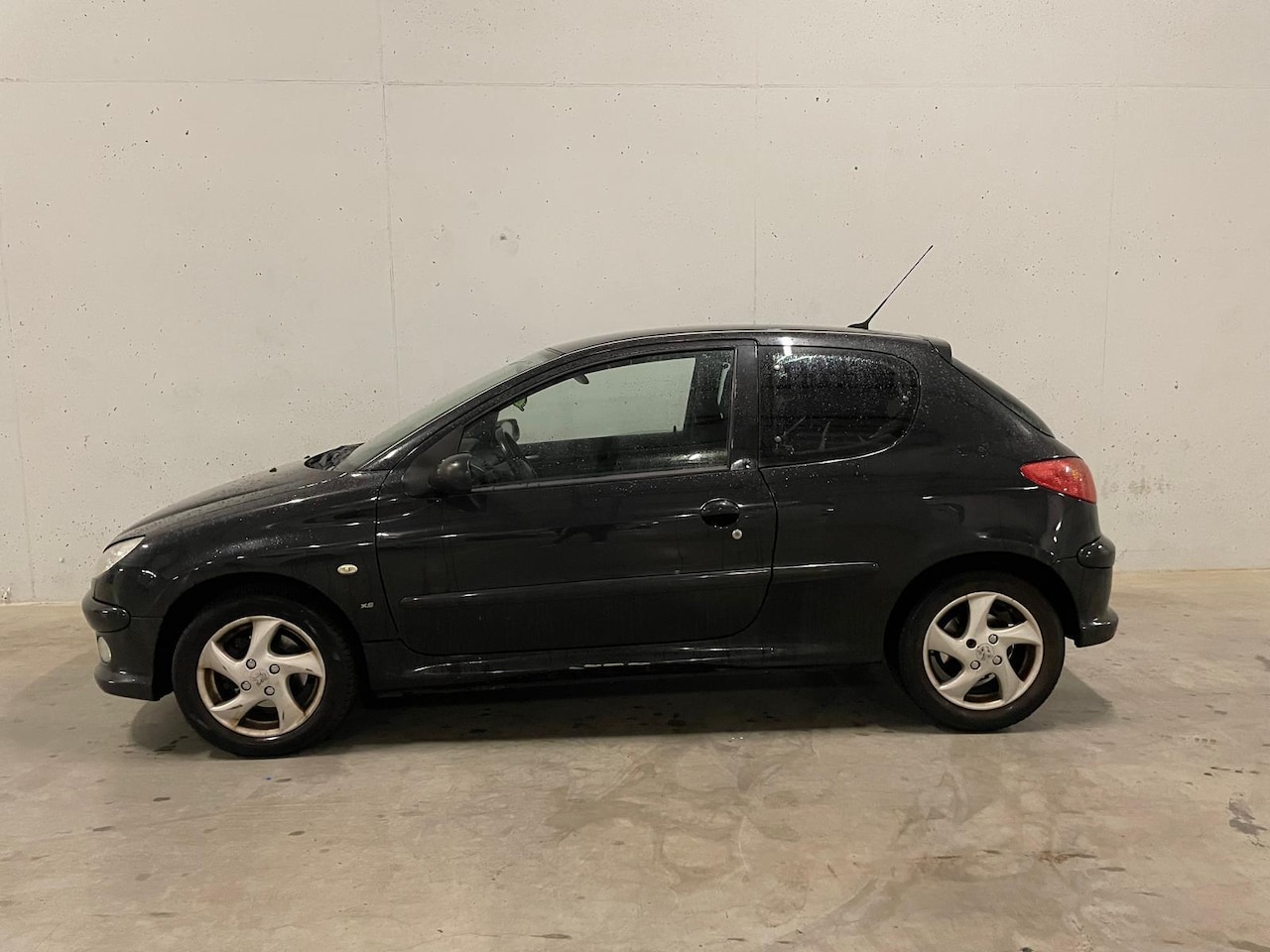 Peugeot 206 - 1.4-16V XS Airco APK t/m 2026 - AutoWereld.nl