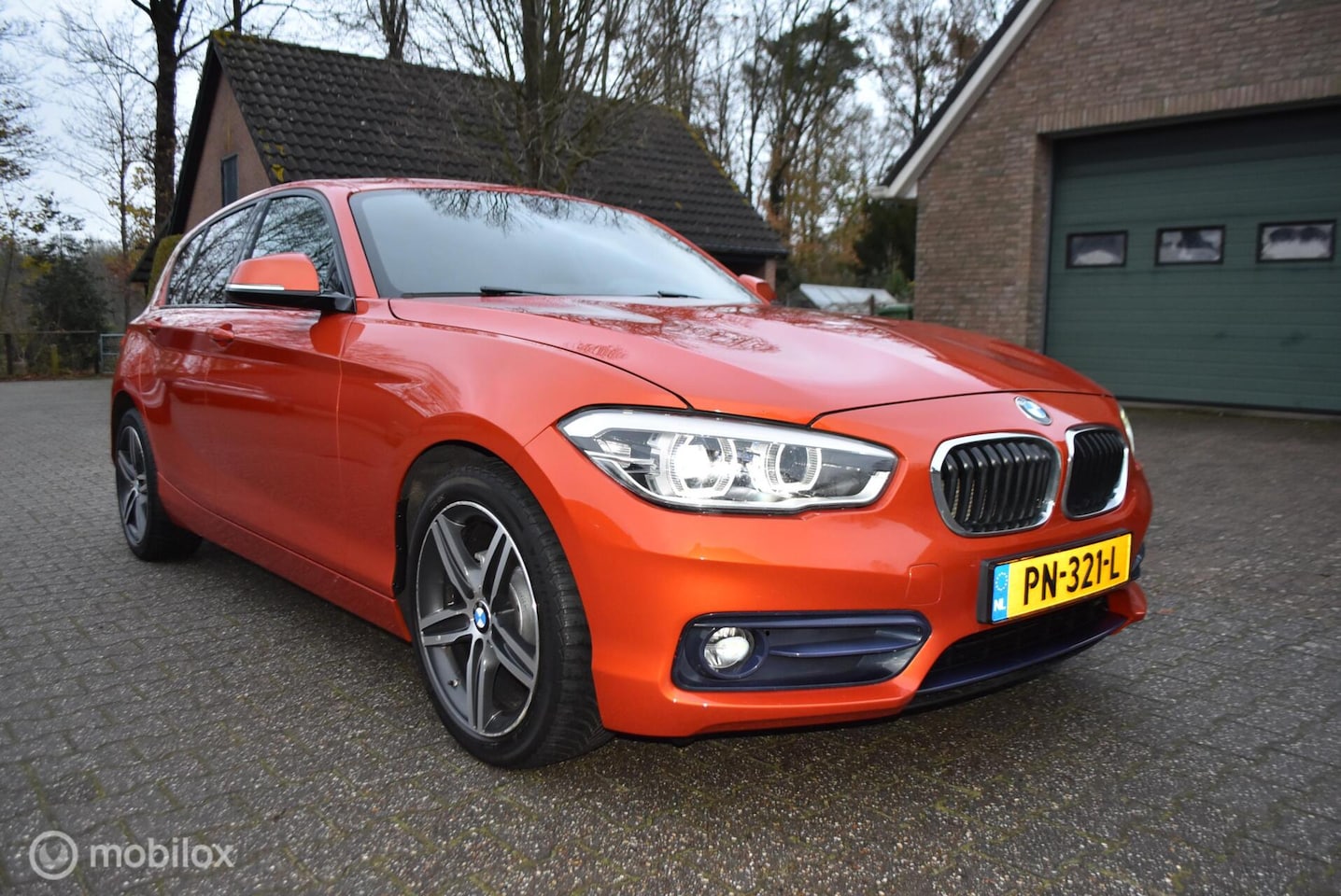 BMW 1-serie - 116i High Exe Sportline - AutoWereld.nl