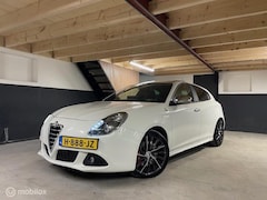 Alfa Romeo Giulietta - 1.7 TBi Quadrifoglio Verde Pano-Leder