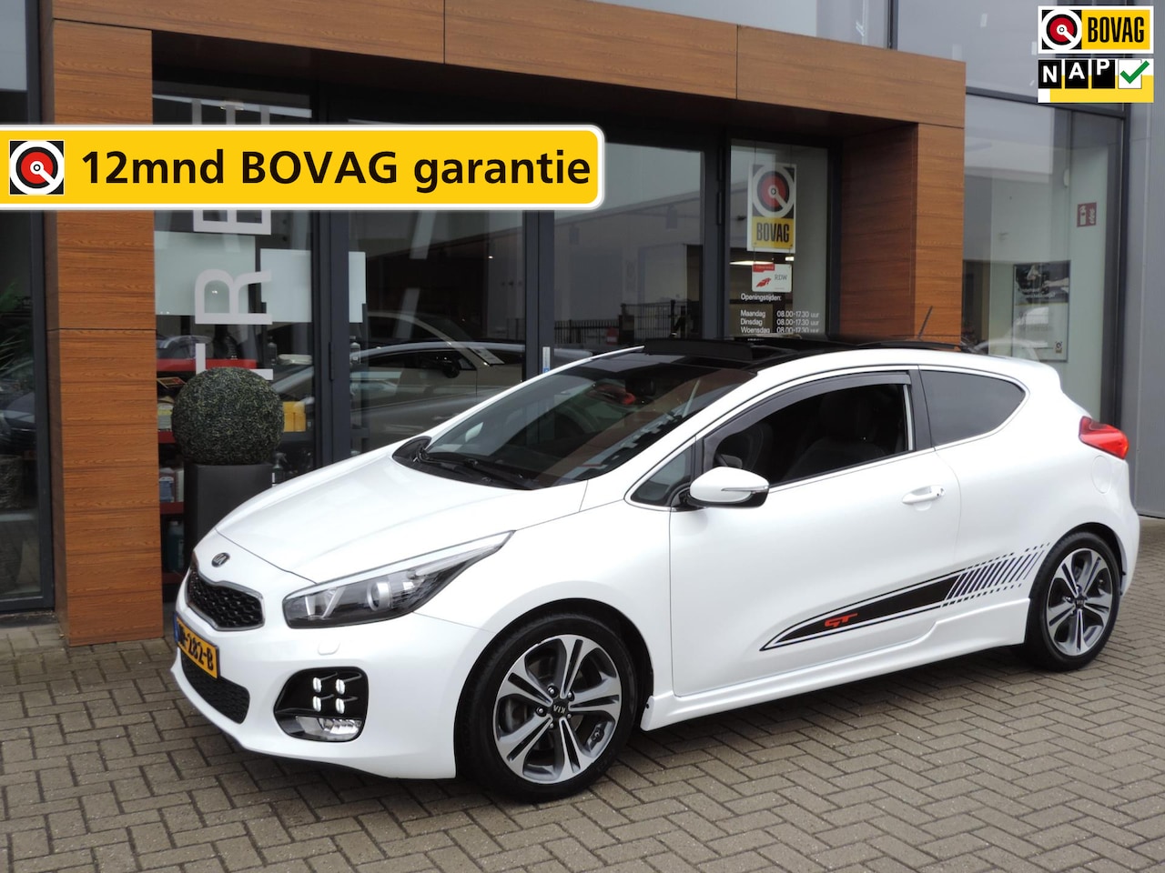 Kia Pro cee'd - 1.0 T-GDi GT-Line | Panodak | Stuur/stoelverw | Bluetooth | Camera | 17'' | PDC | Navi | P - AutoWereld.nl