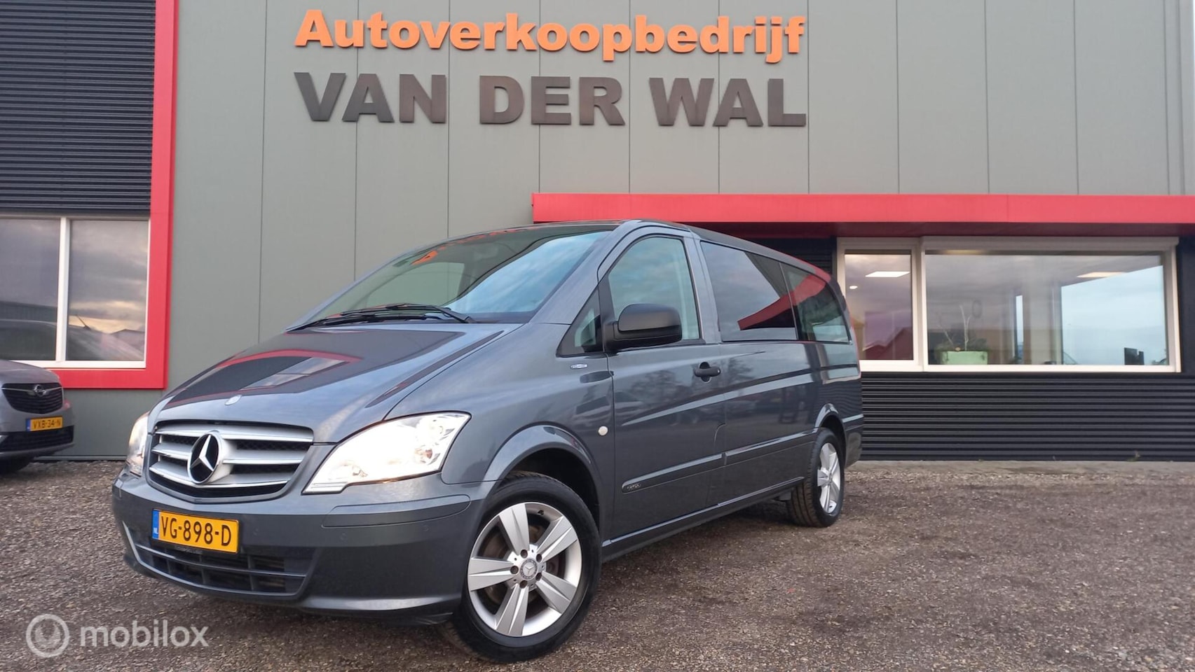 Mercedes-Benz Vito - Bestel 113 CDI 320 Functional/INVALIDEBUS/GEHANDICATENBUS/67.000KM N.A.P. - AutoWereld.nl